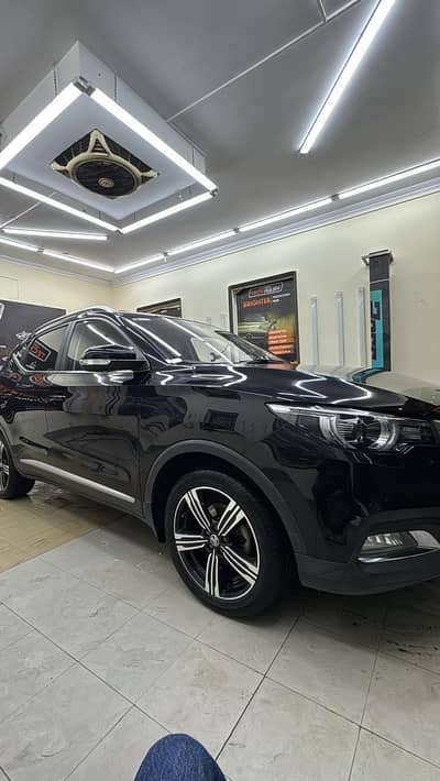 Mg zs brand new condition 48000 driven
