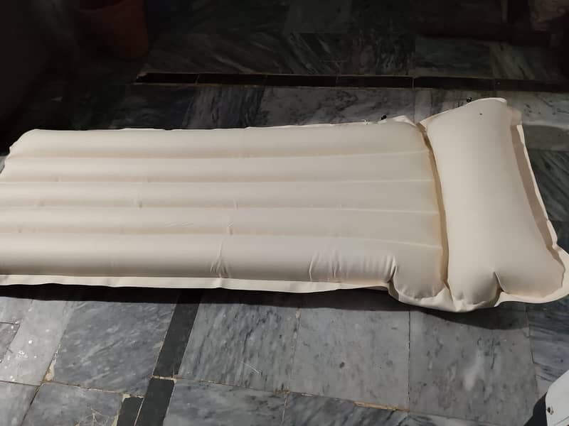 Sleeping pad 0