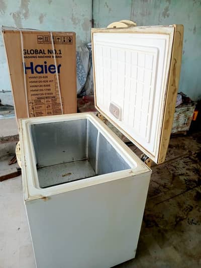 deep freezer for sale in excellent condition