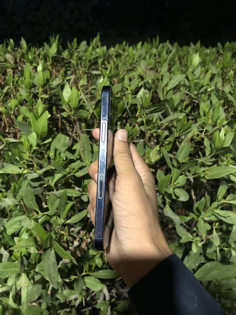 Iphone 12 2