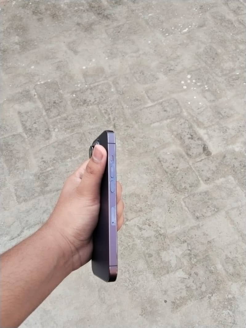 Iphone 14pro 2