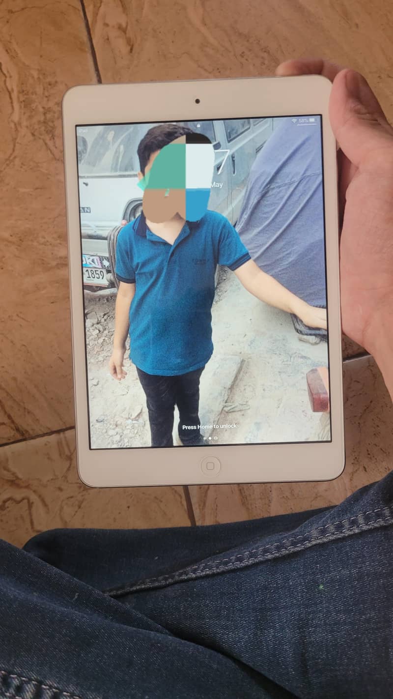 ipad mini 2 1