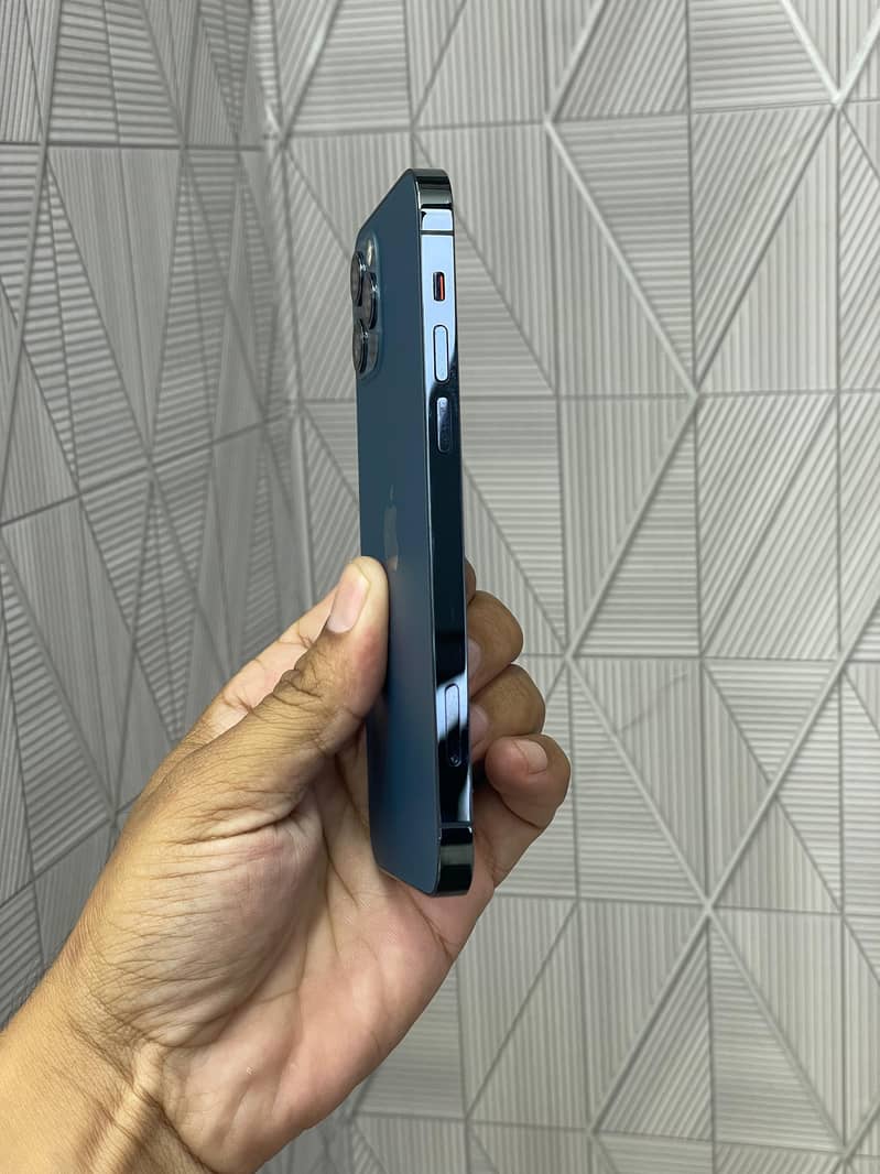 iphone 12 pro 6