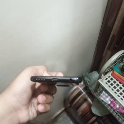 selling my moto G7 power