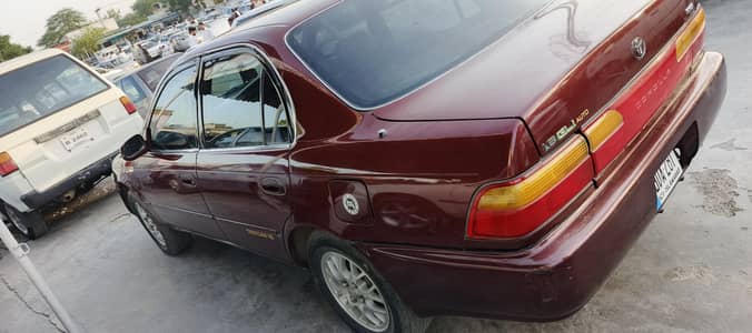 Toyota Corolla gli 1.6 auto