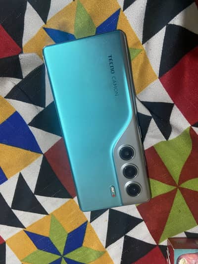 Tecno Camon40 pro