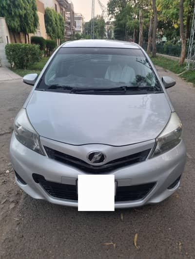 Toyota Vitz 1300cc