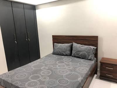 *FURNISHED SINGLE ROOM AVAILABLE FOR RENT 2ND FLOOR WITH LIFT DHA PH 7EXT LIKE NEW BULLDING K. E BILL WATER BILL GAS BILL INCLUDE AC BILL ON SUB METAR* RENT 65k