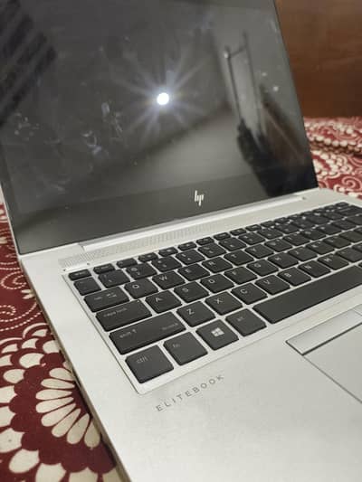 Hp elitebook 830 G5