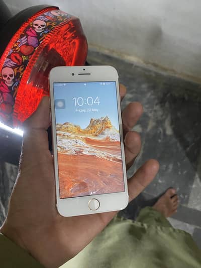 iphone 7 official PT approved 128 gb battery 100 condition 10/10