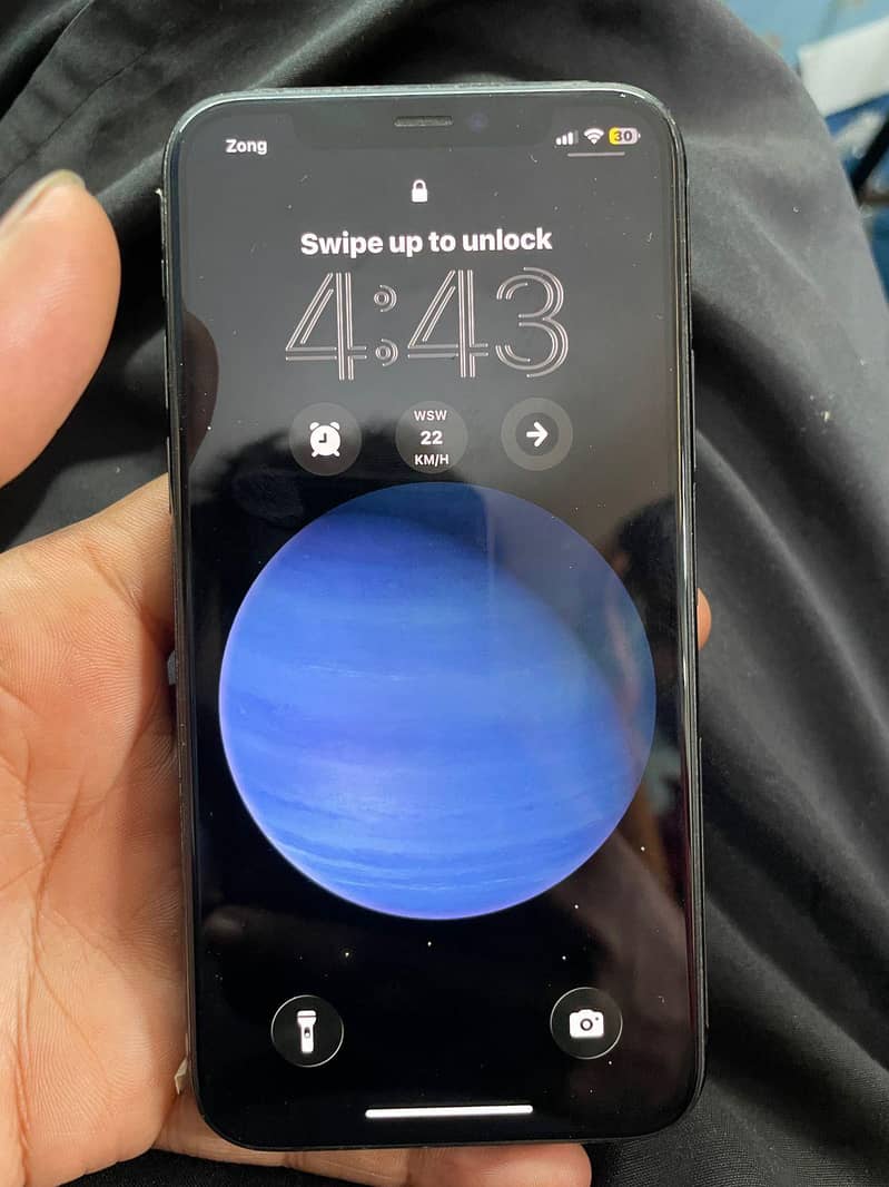 iphone 11 pro 4