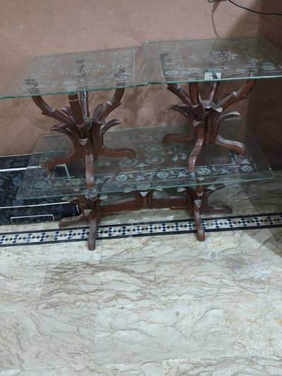2 tables 2×2 & 1 table 2×4