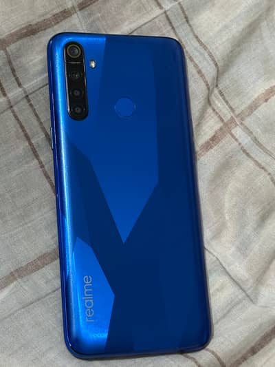 Realme 5S 4/128gb