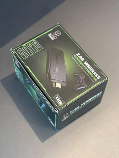 M8 64gb 4k Takken 3 & 20000 Games And Two Game Controllers