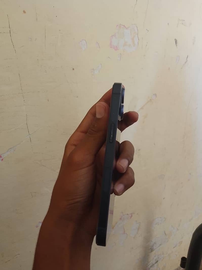 Iphone 13 simple 2