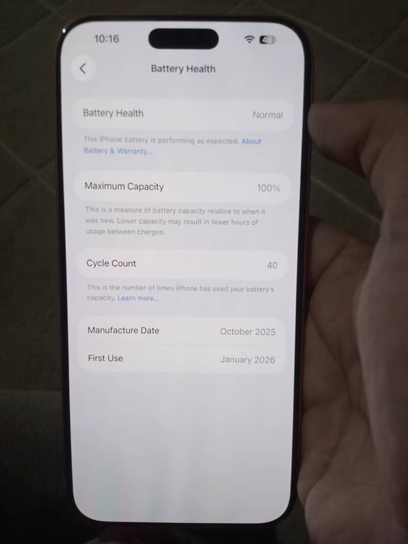 iPhone 17 pro max 4