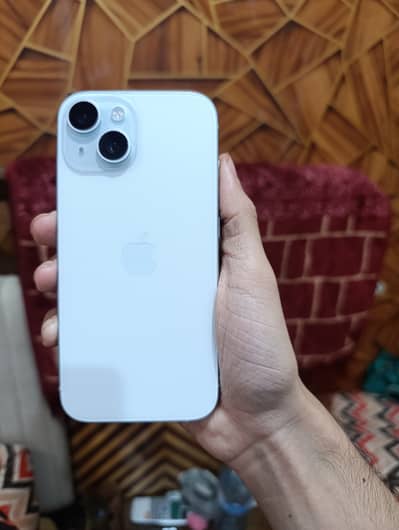 Apple iPhone 15