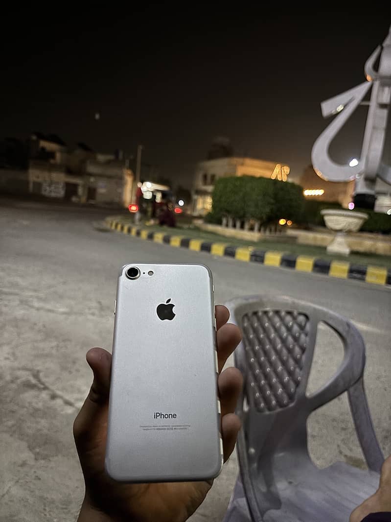 iPhone 7 1