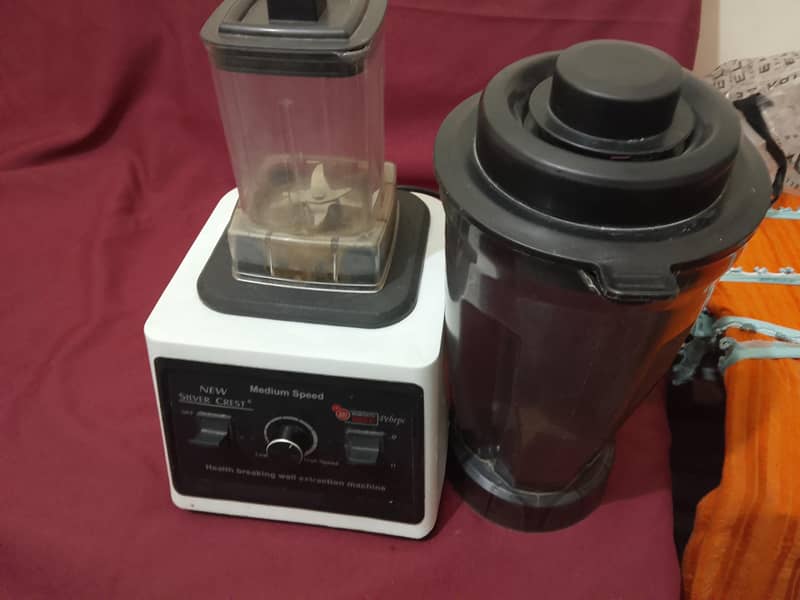 Juicer machine 1