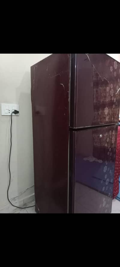 Waves 3140 Refrigerator Medium Size for Sale