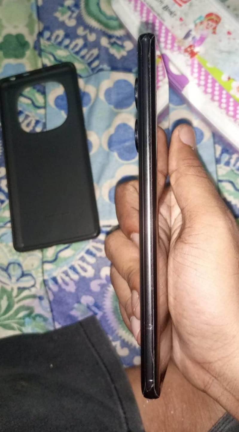 Redmi note 14 pro 5