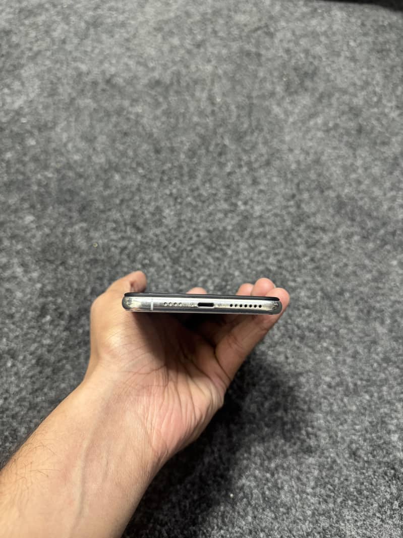 Iphone XS Max 6