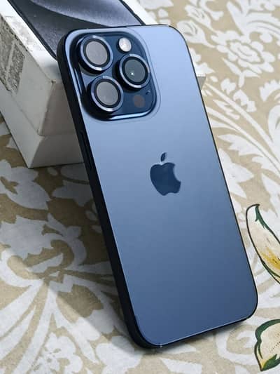 iPhone 15 Pro, physical+E-sim, 256 GB (Urgent Sale)