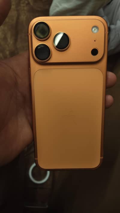 iphone 17 pro max only 15 day used