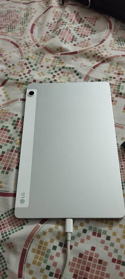 LG Ultra Tab 10A30Q – 4GB RAM / 64GB Storage