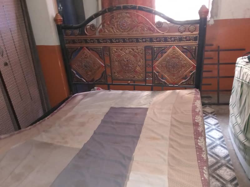 Iron bed 1