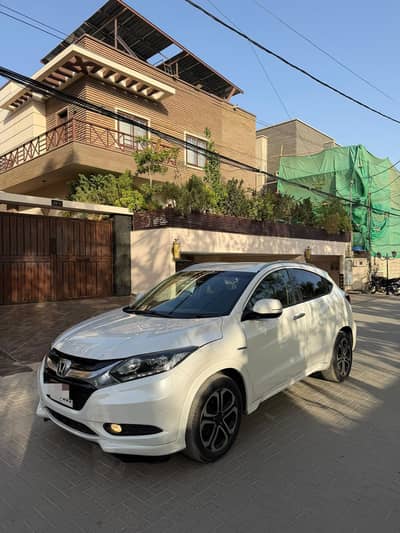 HONDA VEZEL 2015-2018 Z SENSING PEARL WHITE FULL ORIGINAL