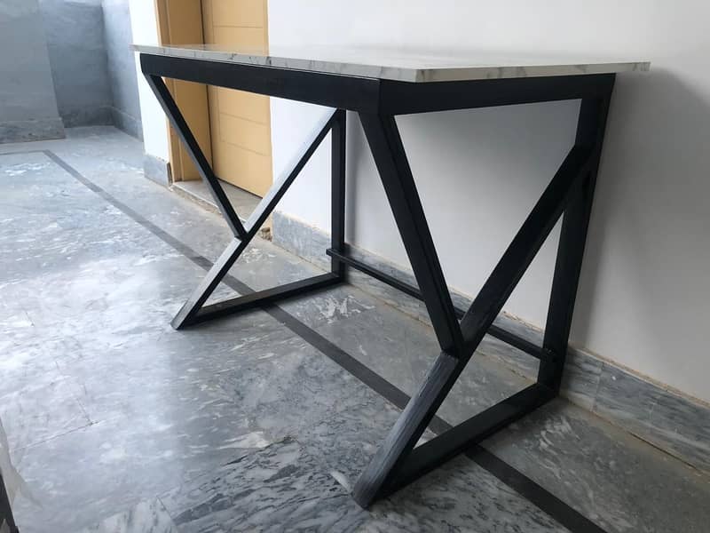 Custom table 3