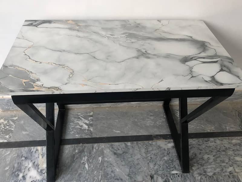 Custom table 6
