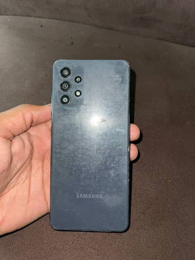 SAMSUNG A32 WITH BOX
