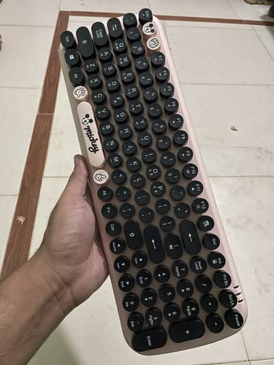 Wireless Keyboard (Pink Colour)