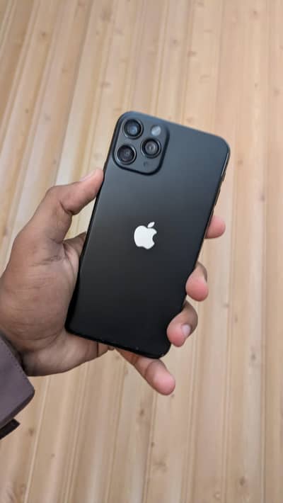 Iphone x converted in iphone 11 pro