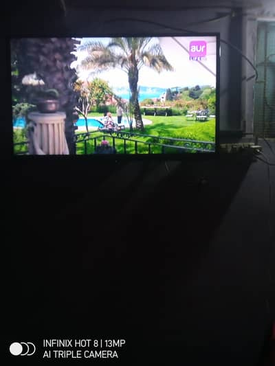 LED TV for