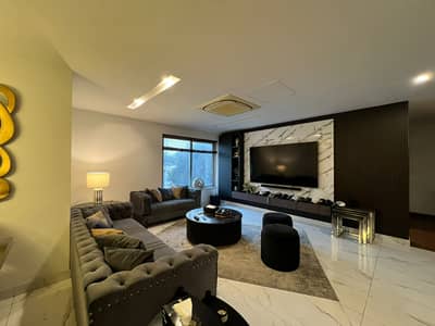 Luxury Furnished 4 Bedroom Serviced Suite with Premium Amenities In Gulberg 3 Block E-2