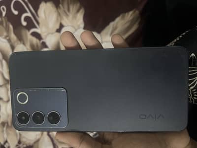 Vivo V27e