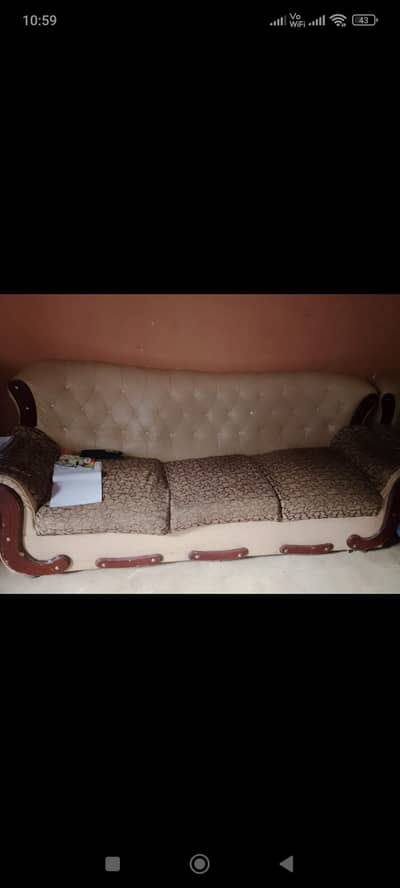 5 seater 10/8 conditions