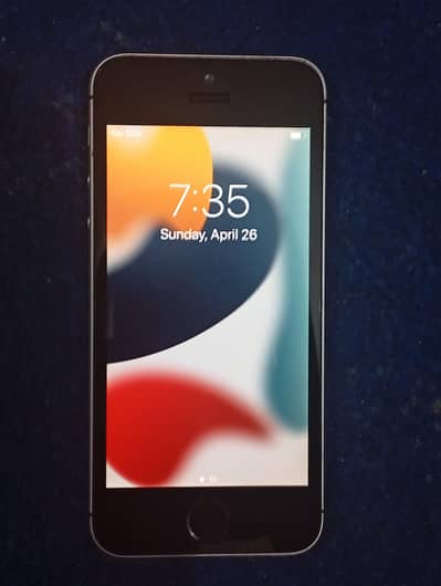 iPhone SE 2016, speaker  problem onlu,,4k picture quality.