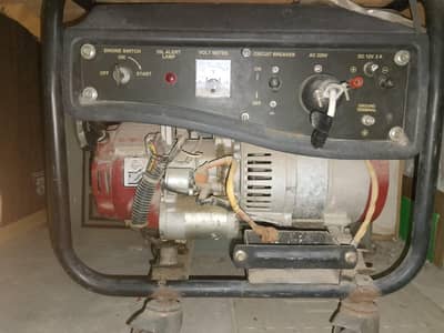 1000W Generator for Sale – Good Condition