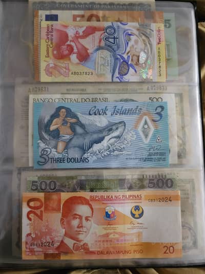 WORLD BANKNOTES COLLECTION