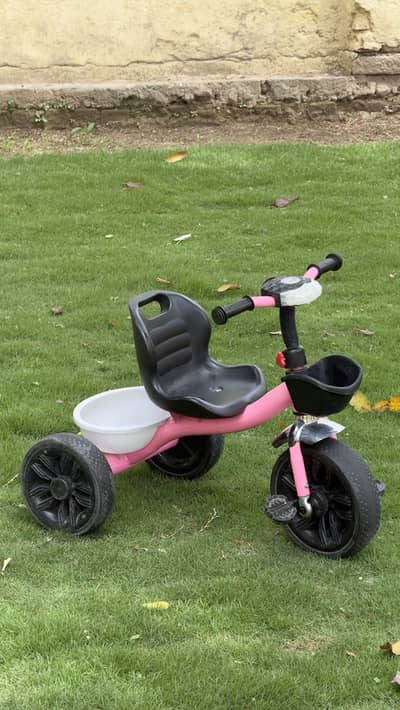 Kids Bicycle Tricycle – Excellent Condition, Fun Ride for Kids
