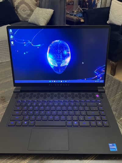 Alienware M15 R7 Gaming Laptop i7 12 Gen RTX 3070 Ti 16GB Ram 240Hz