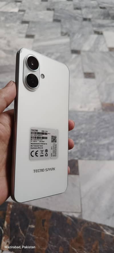 Tecno Spark Go 2