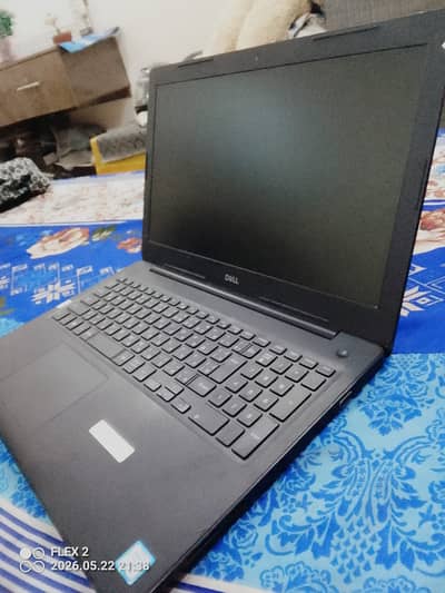 Dell 3590 i7  8th generation  16/256