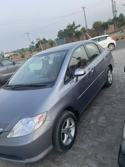 Honda city 2005