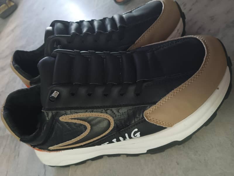 joggers 2