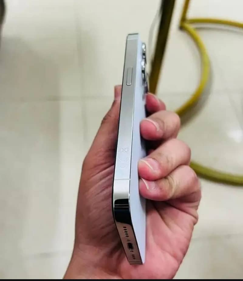 apple14pro 1